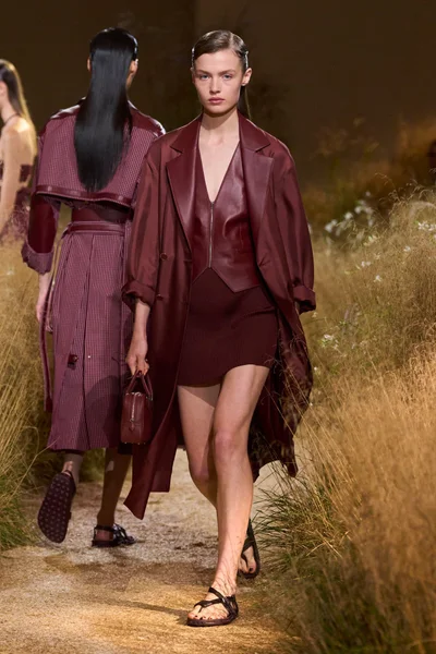 Look 8